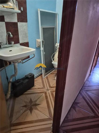 Apartament cu 3 camere decomandat în Apărătorii Patriei