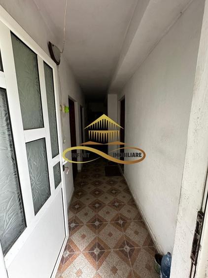 Casă individuală cu 4 camere cu Canalizare în CFR