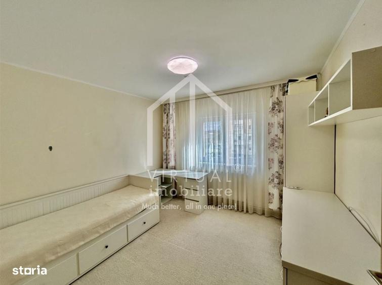 Apartament cu 3 camere decomandat în Terezian