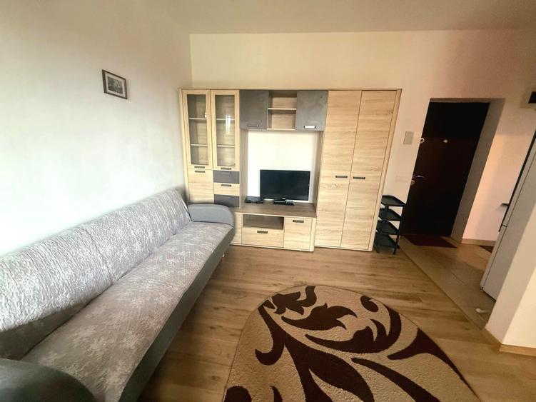 Apartament cu 2 camere decomandat în Lujerului