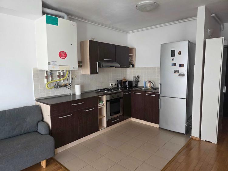 Apartament cu 2 camere semidecomandat în Titan