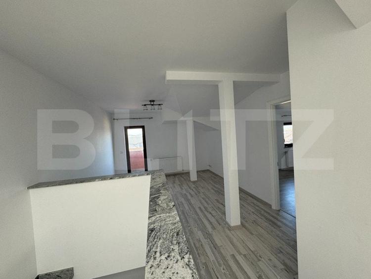 Apartament 3 camere, 100mp, situat pe 2 niveluri, zona Radauti - 8