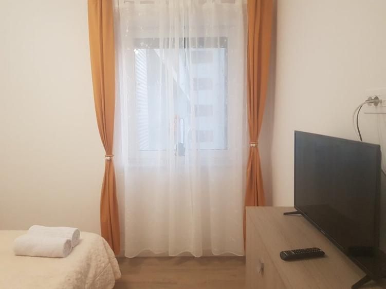 Apartament cu 2 camere decomandat în Calea Aradului
