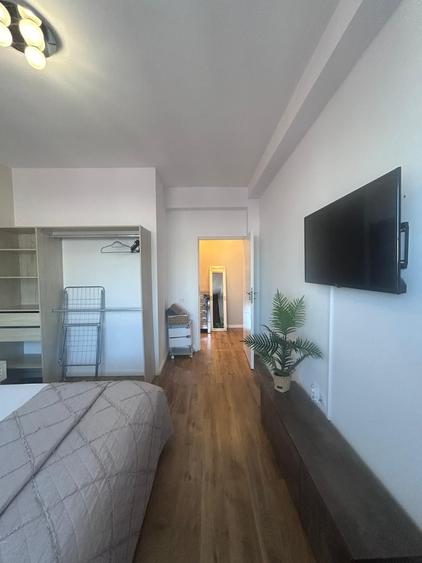 Apartament cu 2 camere semidecomandat în Florești