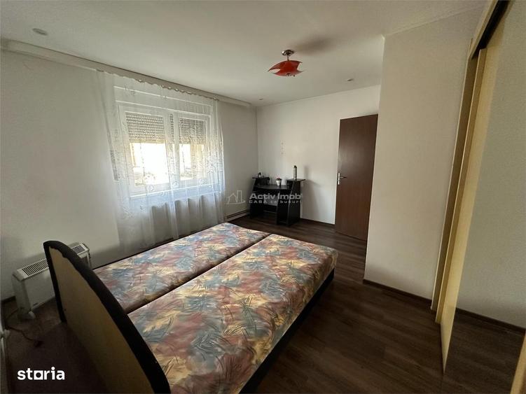 Casă cu 3 camere în Central