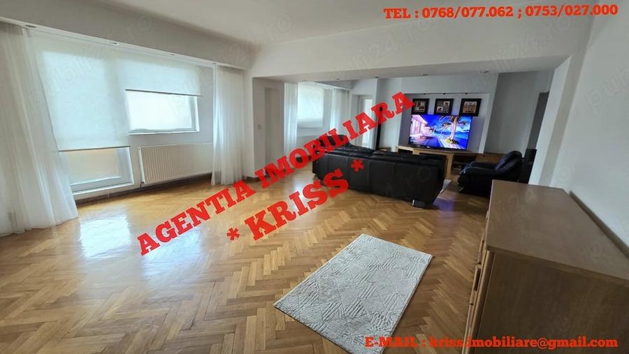 Apartament cu 4 camere decomandat în Ultracentral