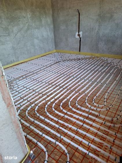 Casă cu 2 camere cu Teren 425 Mp în Holboca