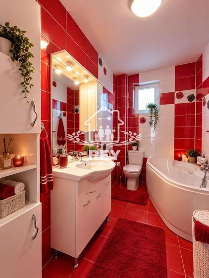 Apartament cu 3 camere semidecomandat, mobilat în Turnișor