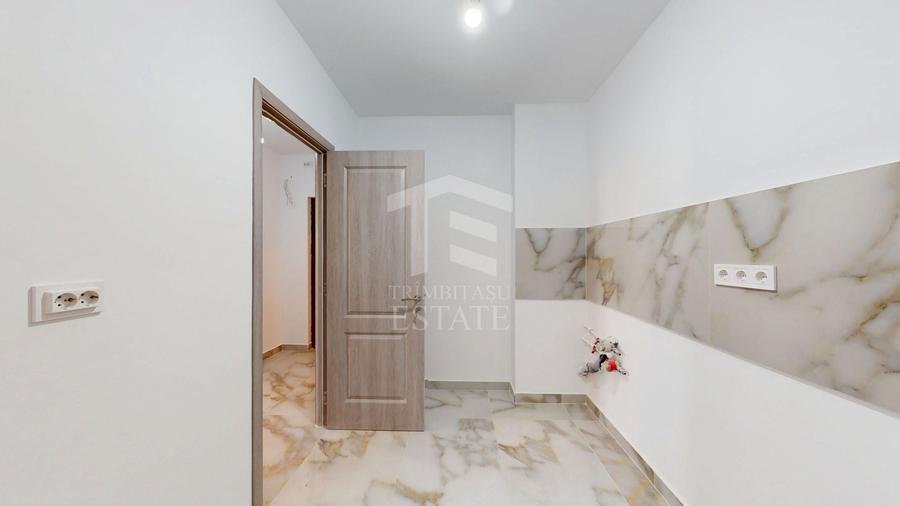 Apartament cu 3 camere decomandat în Drumul Taberei