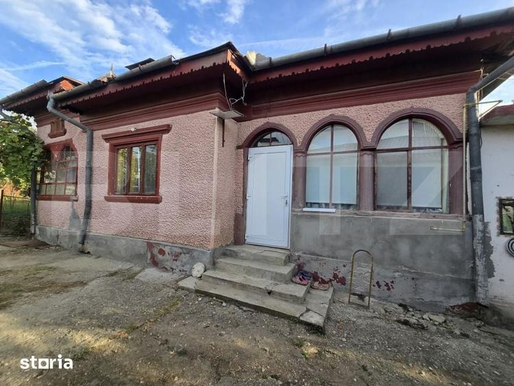 Casă cu 3 camere cu Teren 6800 Mp în Ulmi