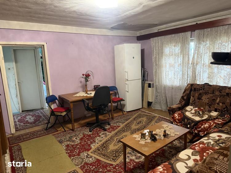 Apartament cu 2 camere în Micro 16