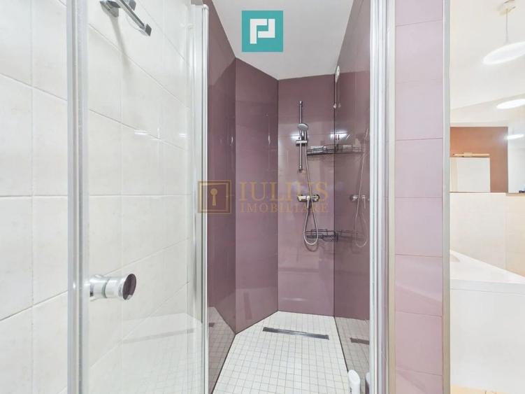 Apartament cu 3 camere decomandat, mobilat în Aradului
