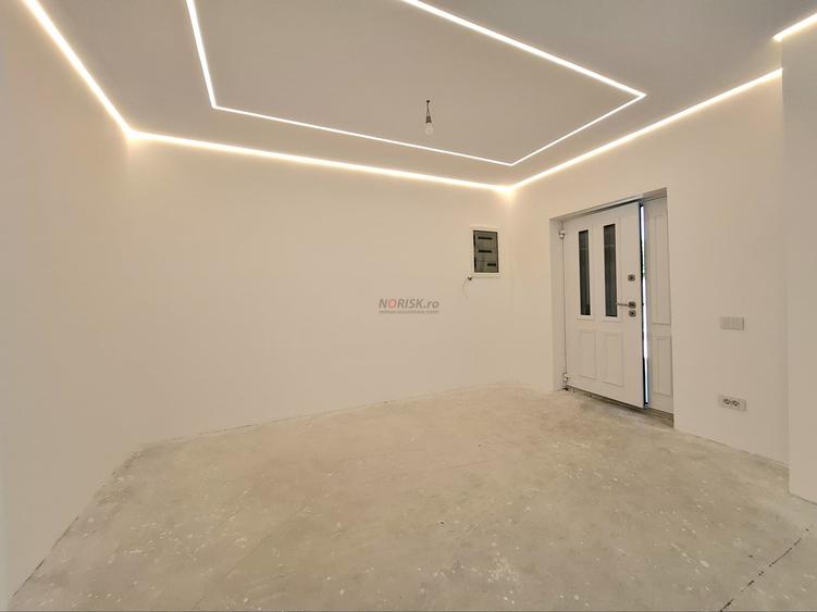 Casă individuală cu 6 camere cu Canalizare în Pipera