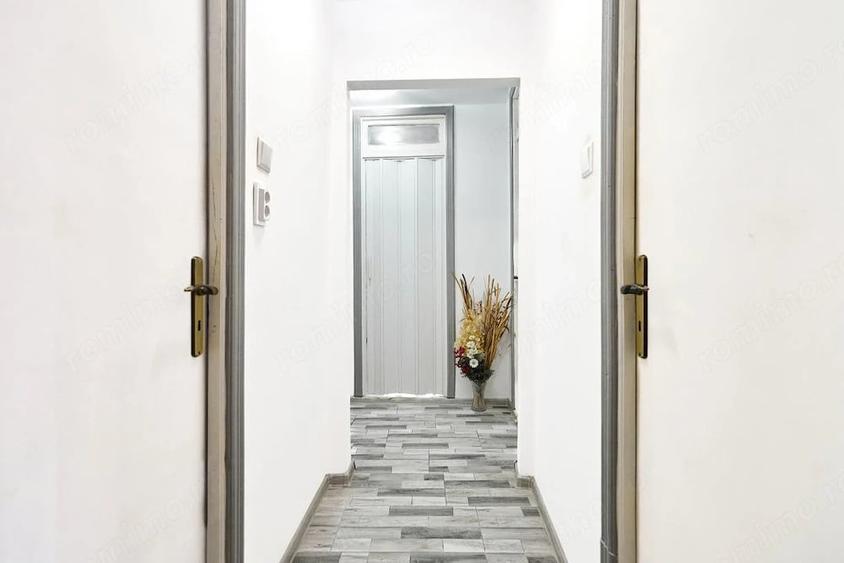Apartament cu 3 camere decomandat în Găvana