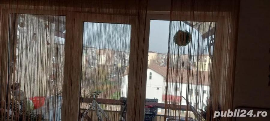 Apartament cu 2 camere decomandat în Micro 4