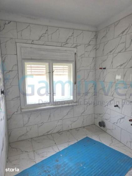 Casă cu 5 camere cu Teren 1700 Mp în Episcopia Bihorului
