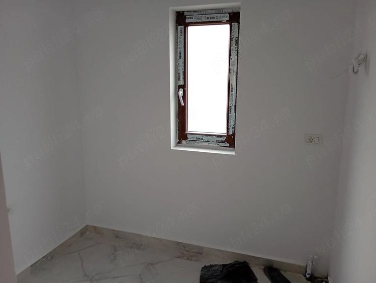 Casă cu 3 camere cu Teren 180 Mp în Crișan