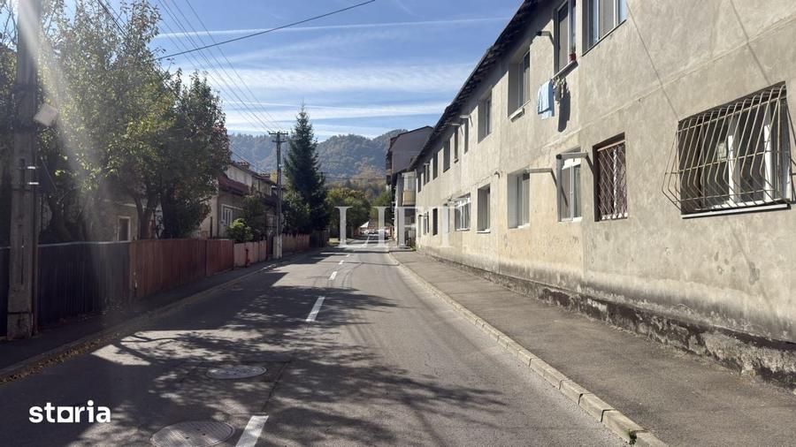 Garsonieră decomandată în Dârste
