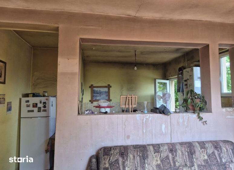 Casă cu 5 camere cu Canalizare în Păcurari