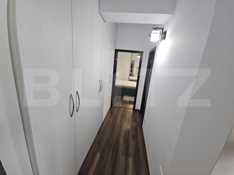 Apartament cu 2 camere semidecomandat, mobilat în Bucium