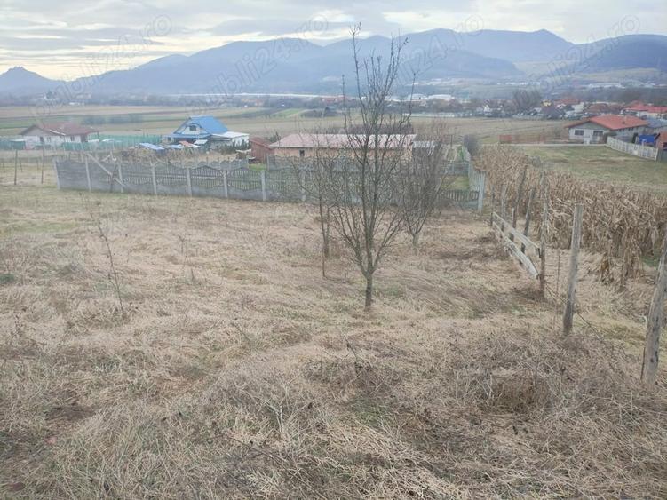 Teren de 944 mp, în Șoimuș