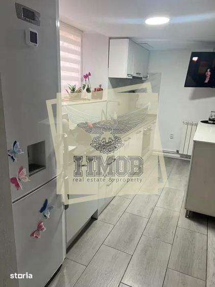 Apartament decomandat cu 3 camere si 211 mp curte - 2