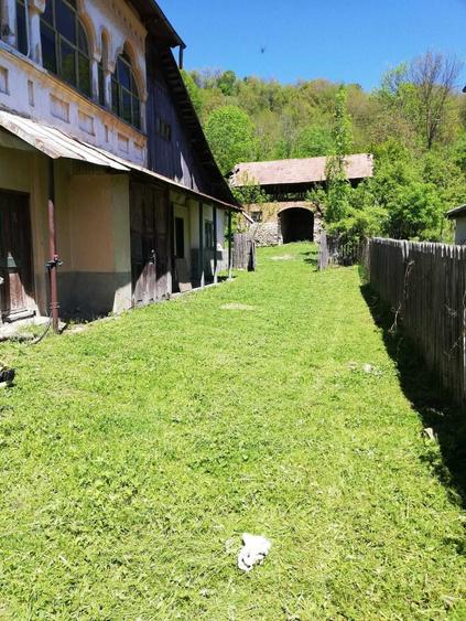 Casă cu 4 camere cu Canalizare în Bezdead