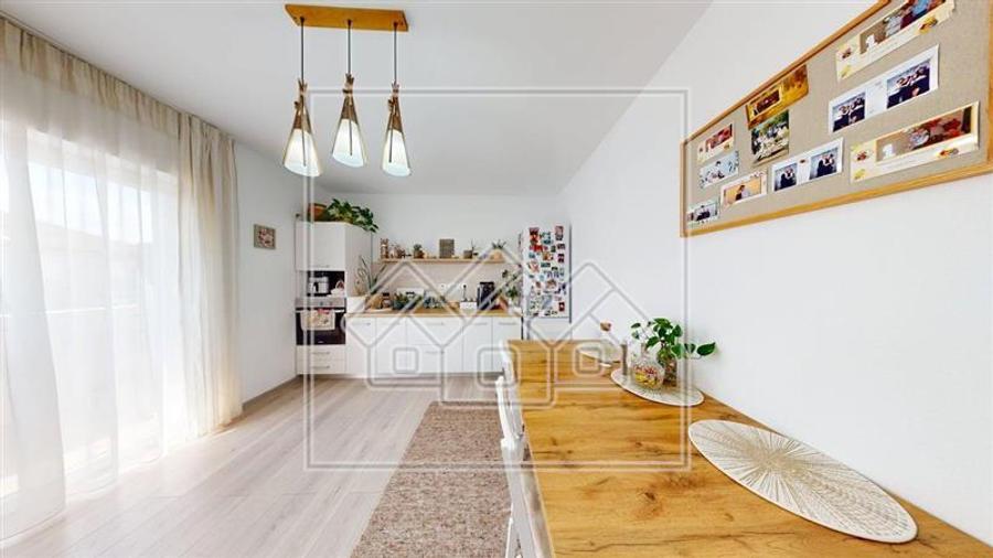Apartament cu 2 camere decomandat în Arhitecților - Calea Cisnădiei