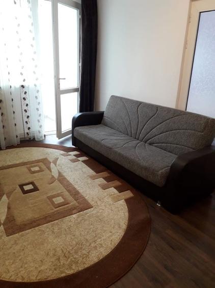 persoana fizica inchiriez apartament cu 2 camere in mazepa 2 aproape de scoala 28 si profi - 8