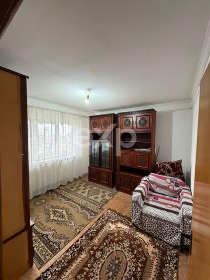 Apartament cu 3 camere decomandat, mobilat în Exercițiu