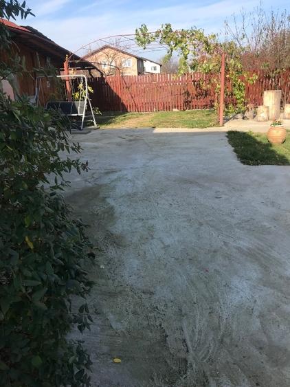 Casă individuală cu 5 camere cu Garaj în Utvin