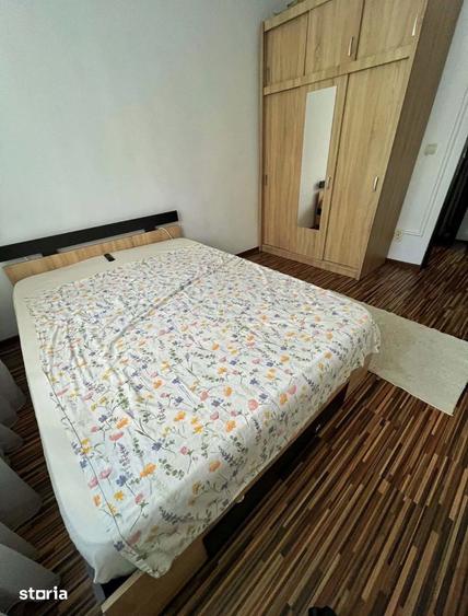 Apartament cu 2 camere semidecomandat, mobilat în Central