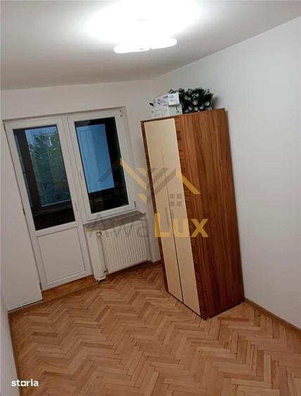 Apartament cu 3 camere decomandat în Nord