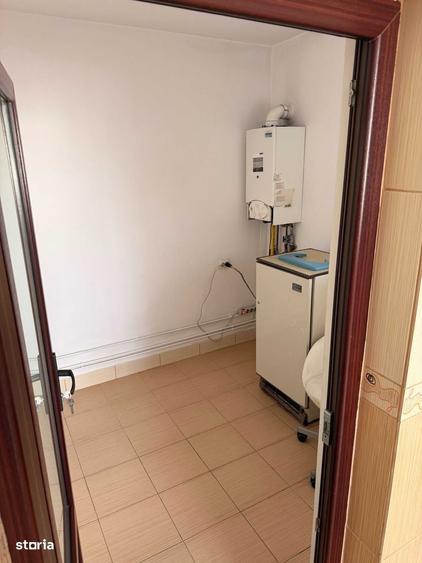 Casă cu 4 camere cu Teren 170 Mp în Băneasa