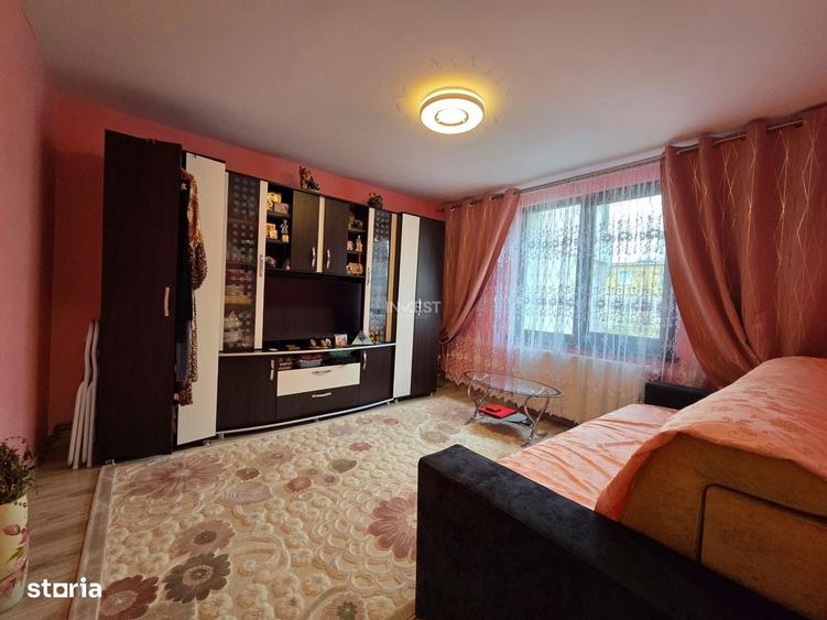 Apartament cu 3 camere decomandat în Alexandru cel Bun