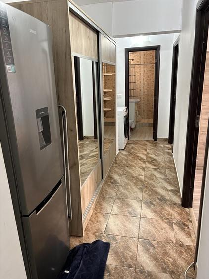 Apartament cu 3 camere decomandat în Găvana