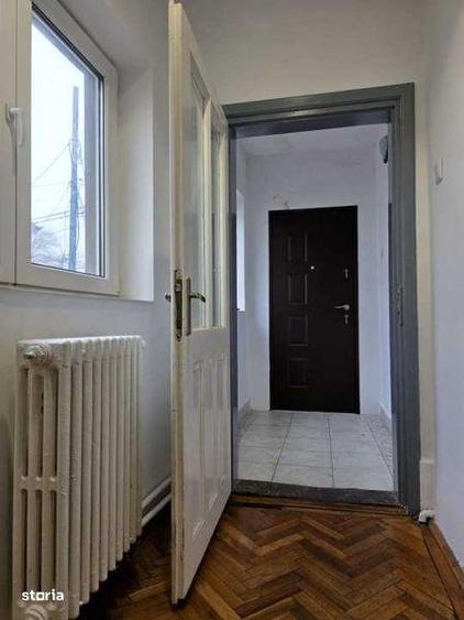 Inchiriere pentru Spatiu Comercial | Casa curte | Metrou Crangasi - 1