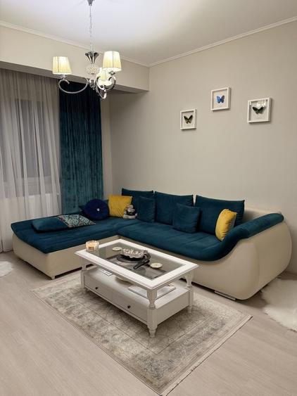 Apartament cu 2 camere decomandat în Titan