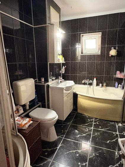 Apartament cu 3 camere în Vest