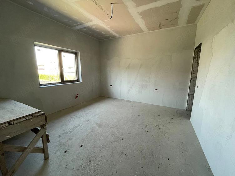 Casă cu Teren 610 Mp în Cumpăna