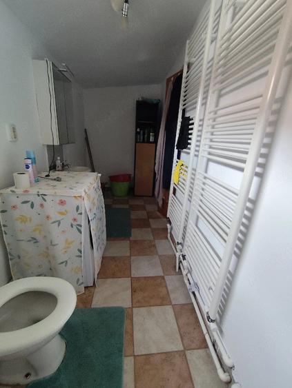 Casă cu 2 camere cu Teren 500 Mp în Central