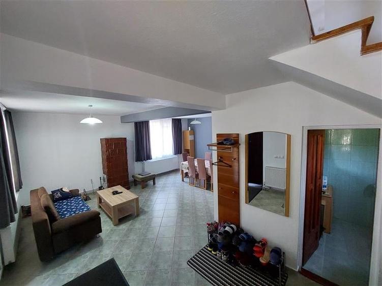 Casă individuală cu 4 camere cu Teren 430 Mp în Remeți
