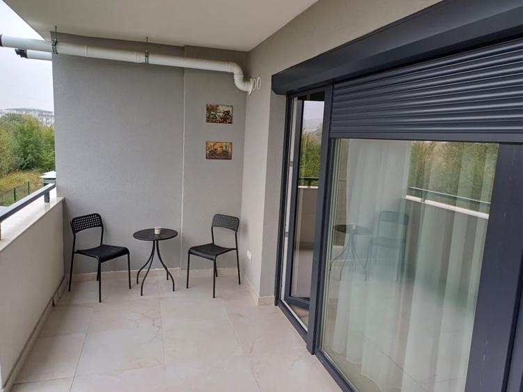 Apartament cu 3 camere, mobilat în Turnișor