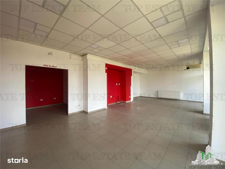 Spațiu comercial, de 190 mp, în Delfinariu