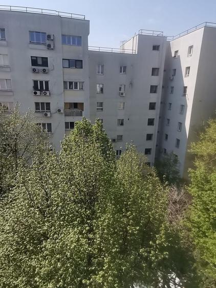 Garsonieră decomandată în Decebal