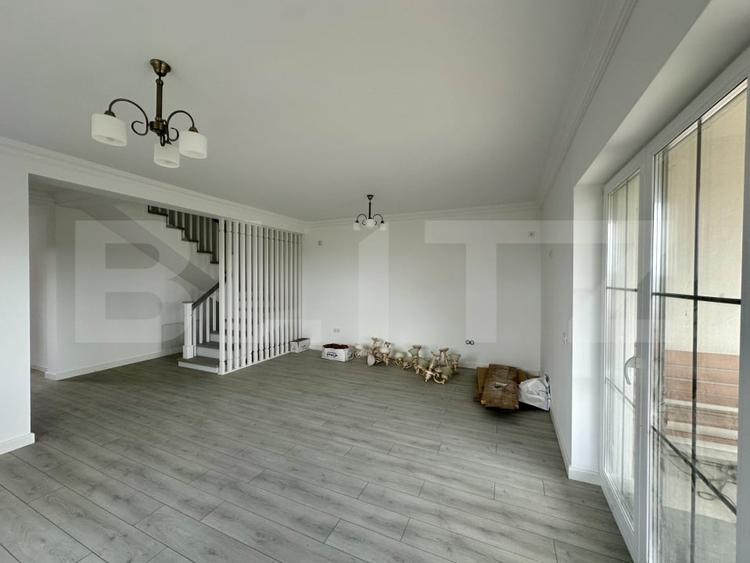 Duplex cu 5 camere cu Teren 300 Mp în Nord