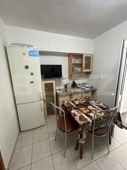 Apartament cu 2 camere decomandat, mobilat în Micro 11