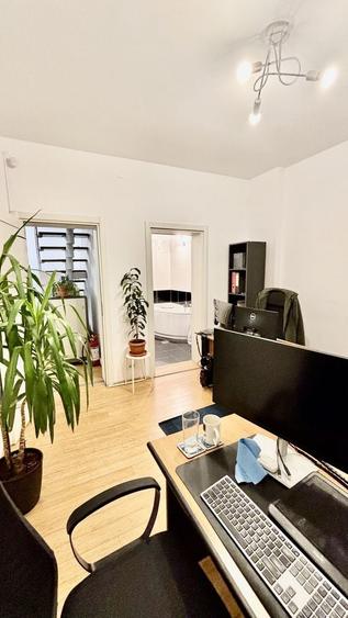 Apartament cu 4 camere decomandat în Cotroceni