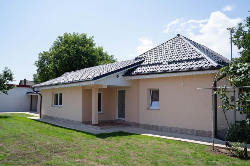 Casă cu 3 camere în Central