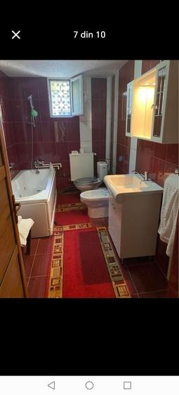 Casă cu 4 camere în Păulești